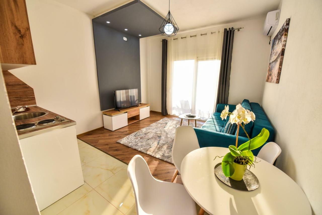 Dragovoja Lux Apartments & Rooms 울친 외부 사진