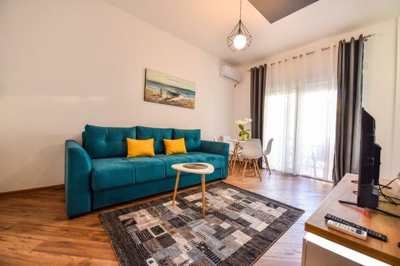 Dragovoja Lux Apartments & Rooms 울친 외부 사진