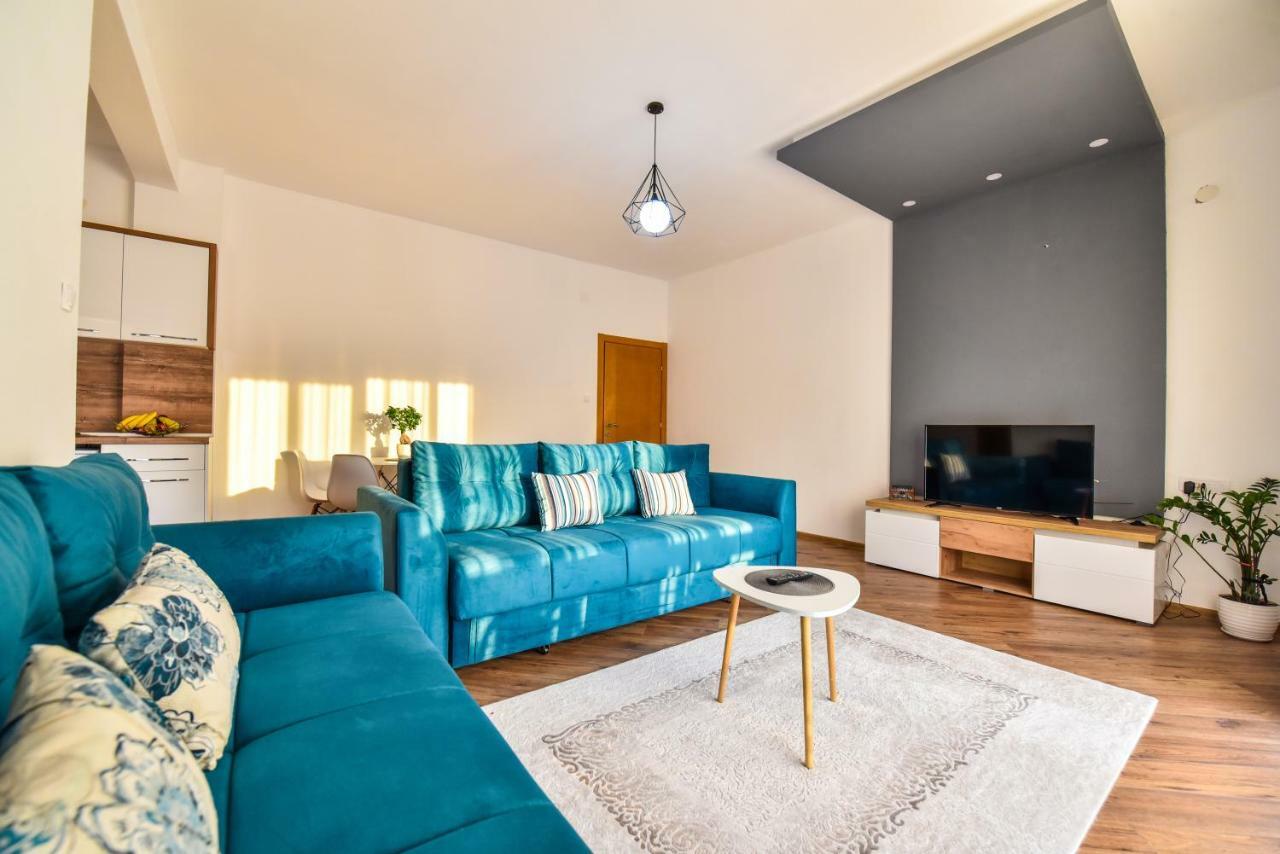 Dragovoja Lux Apartments & Rooms 울친 외부 사진