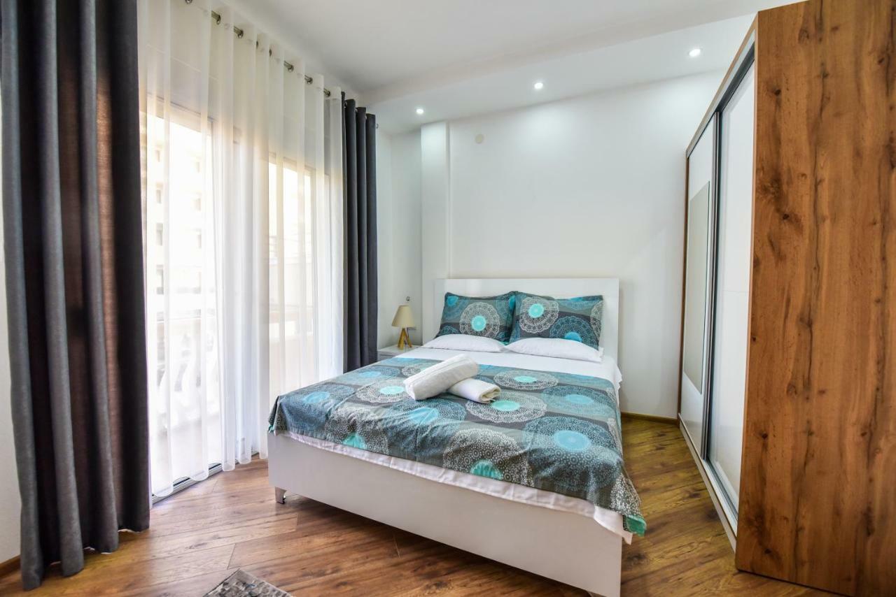 Dragovoja Lux Apartments & Rooms 울친 외부 사진