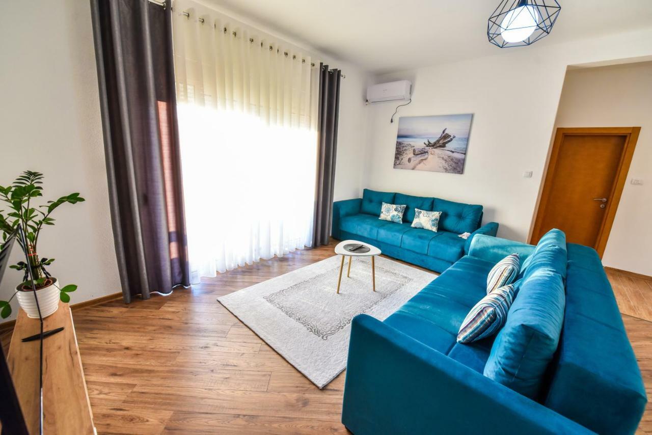 Dragovoja Lux Apartments & Rooms 울친 외부 사진